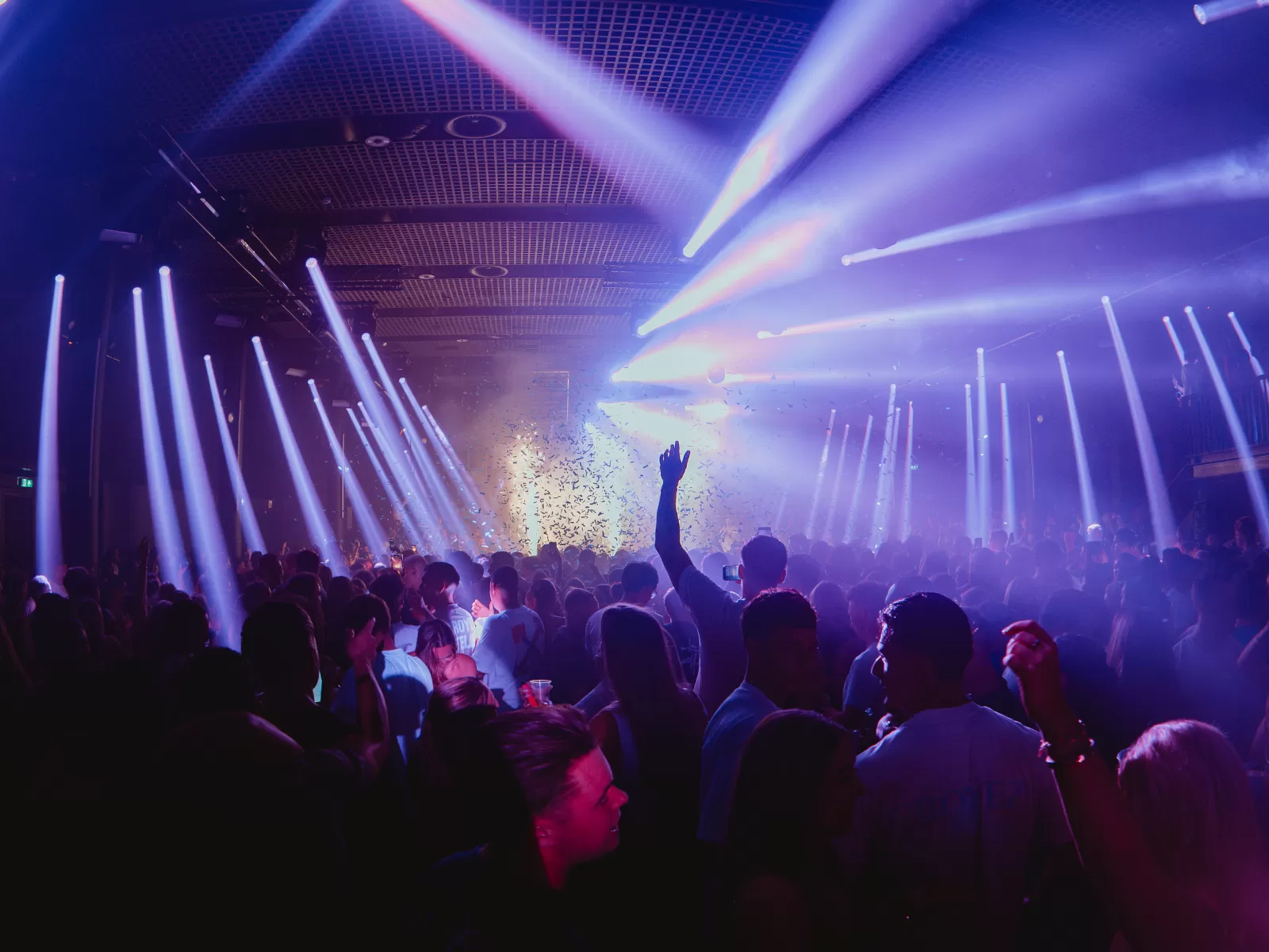 Terug in de Tijd in Nobel Leiden