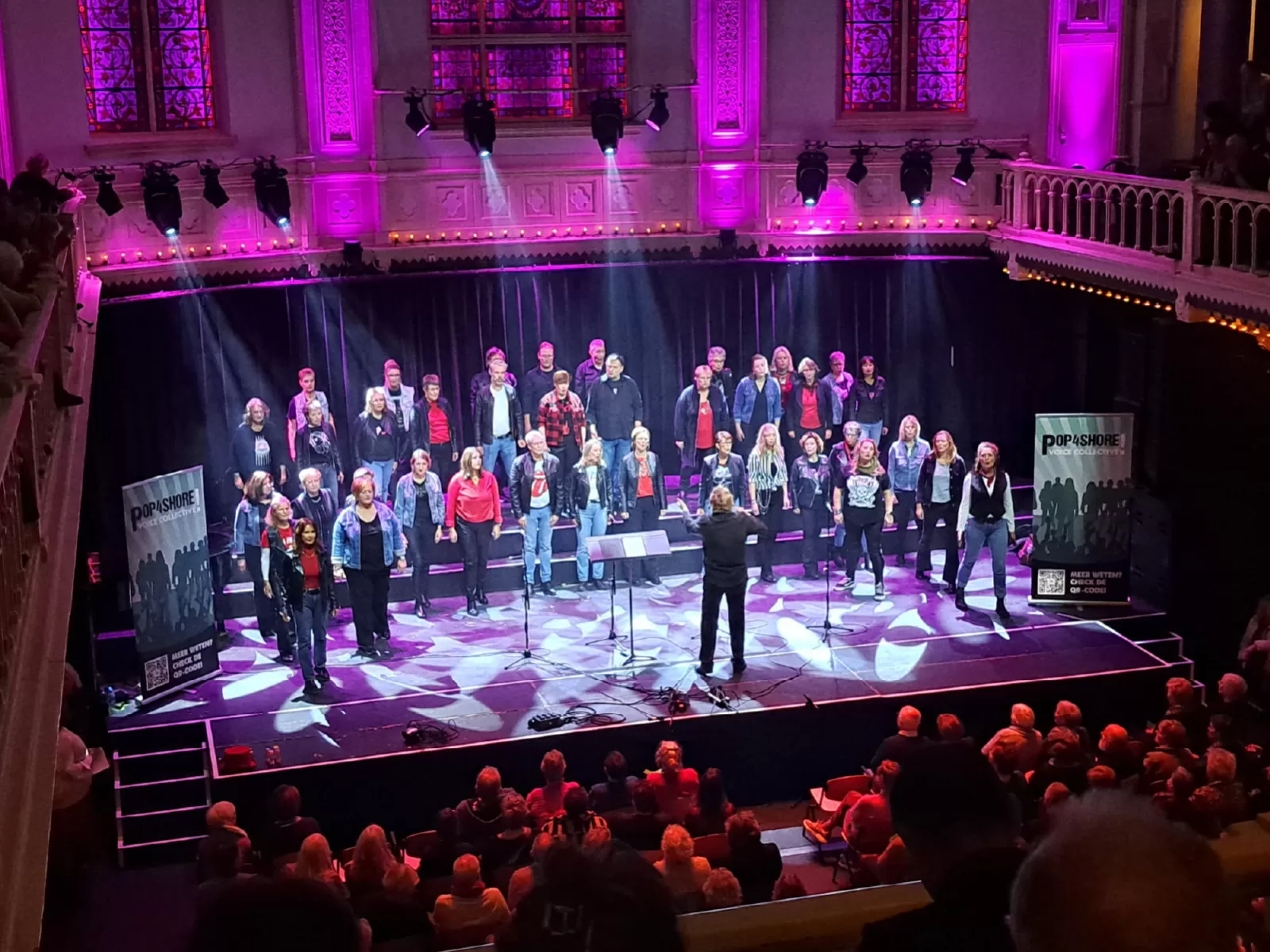 20 Jaar Pop4Shore: Sing Loud, Play Hard