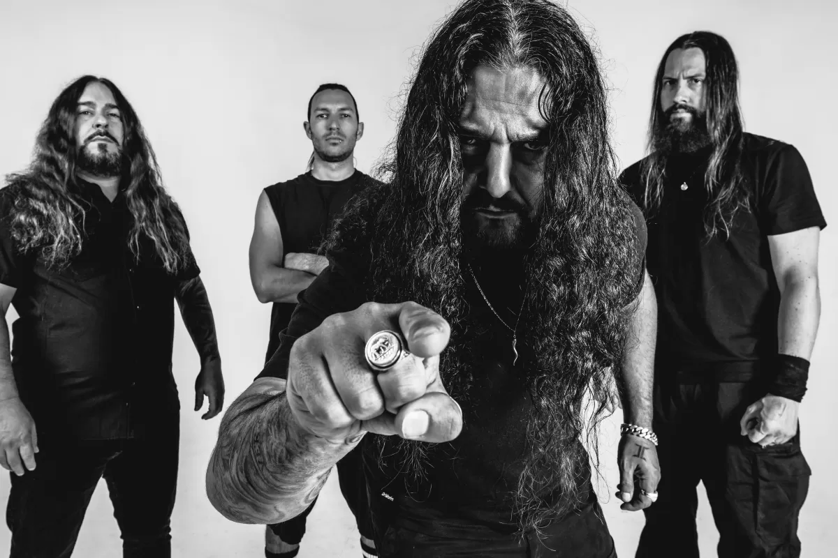 Kataklysm met Vader en Blood Red Throne in Nobel 