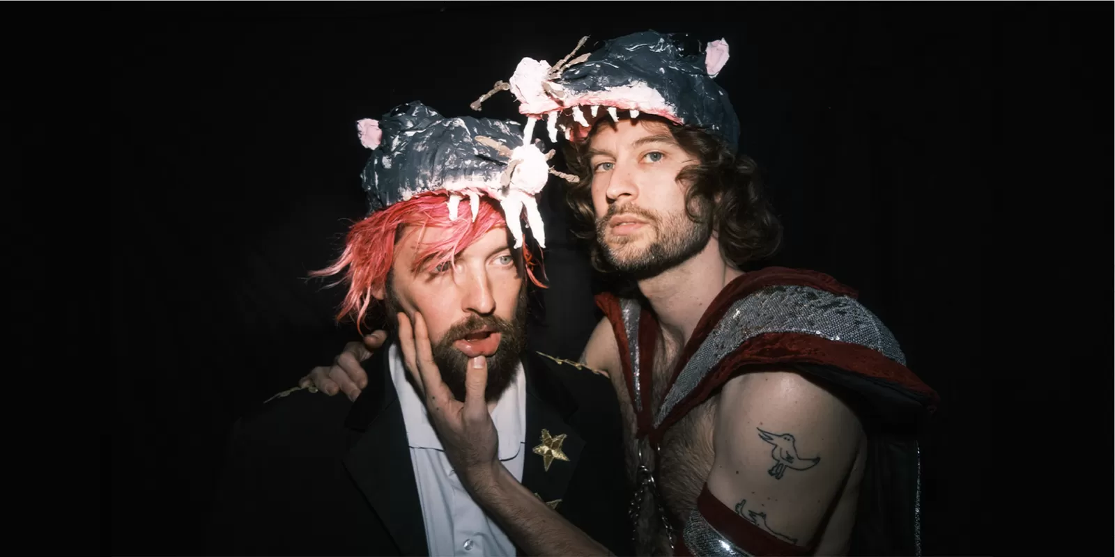 Magic Tom & Yuri 6 statieven goochelshow theater punk Nobel Leiden