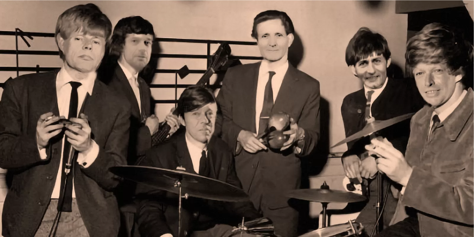 Helter Shelter live concert pop rock tribute Nobel Leiden 