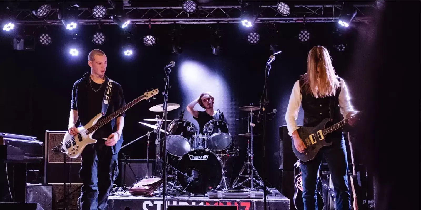 Artemis, Warkengodz, Nobel, Heavy, Metal