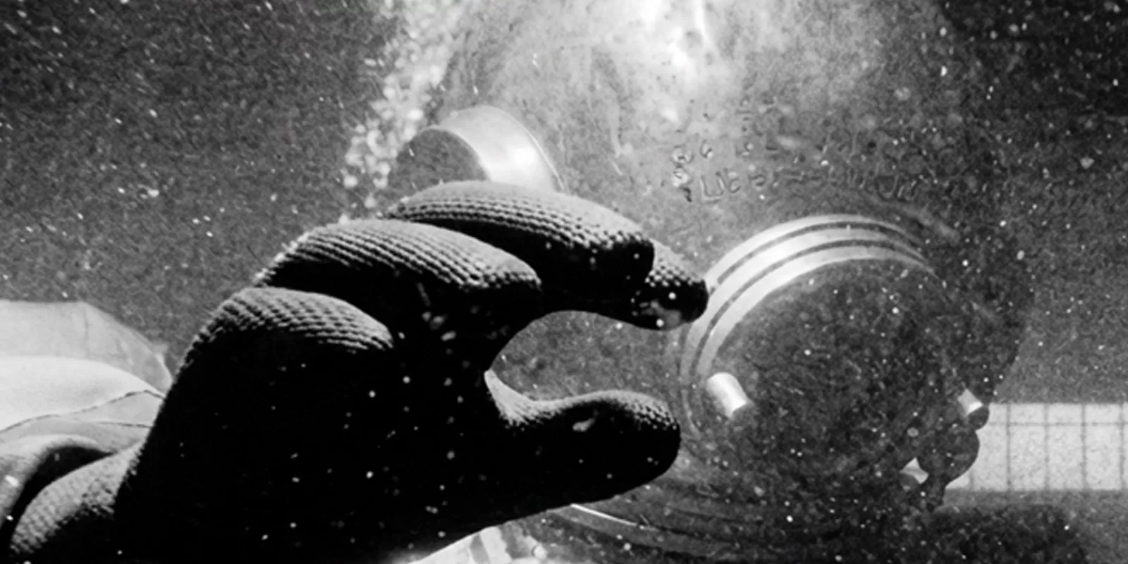 Unterwasser underground techno club Nobel Leiden
